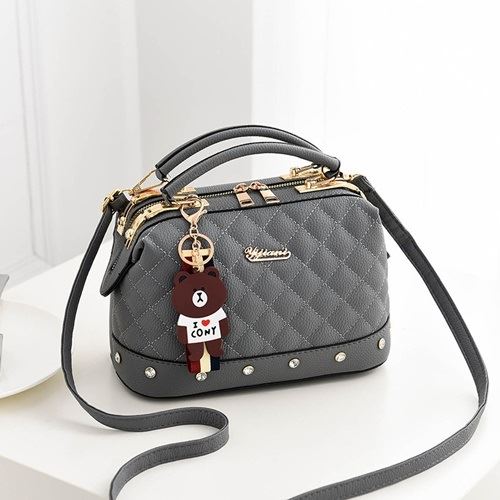 JT98723 IDR.170.000 MATERIAL PU SIZE L24.5XH17XW13CM WEIGHT 650GR COLOR GRAY