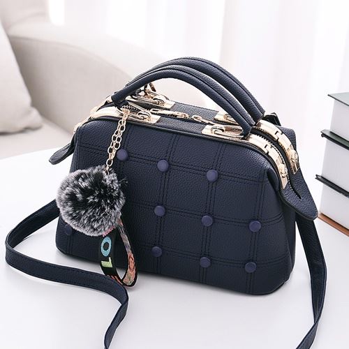 JT99663 IDR.180.000 MATERIAL PU SIZE L25XH16XW13CM WEIGHT 700GR COLOR BLUE