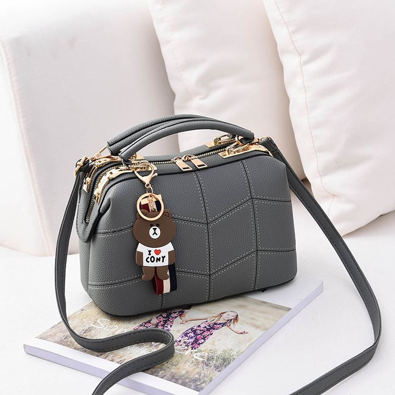 JT99870 IDR.180.000 MATERIAL PU SIZE L24.5XH15XW13CM WEIGHT 700GR COLOR GRAY
