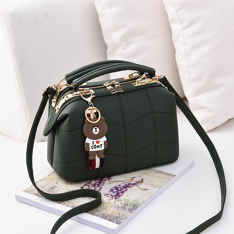 JT99870 IDR.180.000 MATERIAL PU SIZE L24.5XH15XW13CM WEIGHT 700GR COLOR GREEN