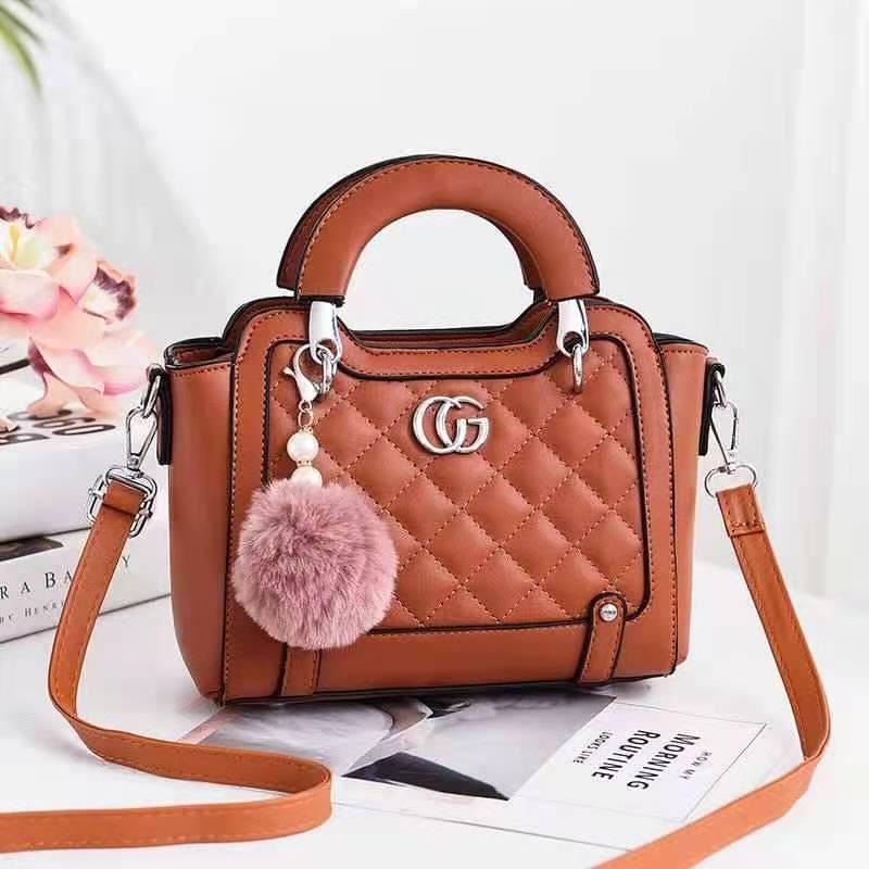JTF0147 IDR.90.000 MATERIAL PU SIZE L23XH18XW11CM WEIGHT 700GR COLOR BROWN