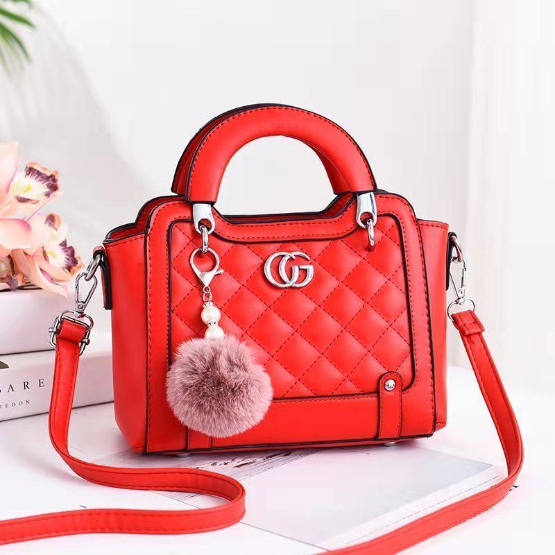 JTF0147 IDR.90.000 MATERIAL PU SIZE L23XH18XW11CM WEIGHT 700GR COLOR RED
