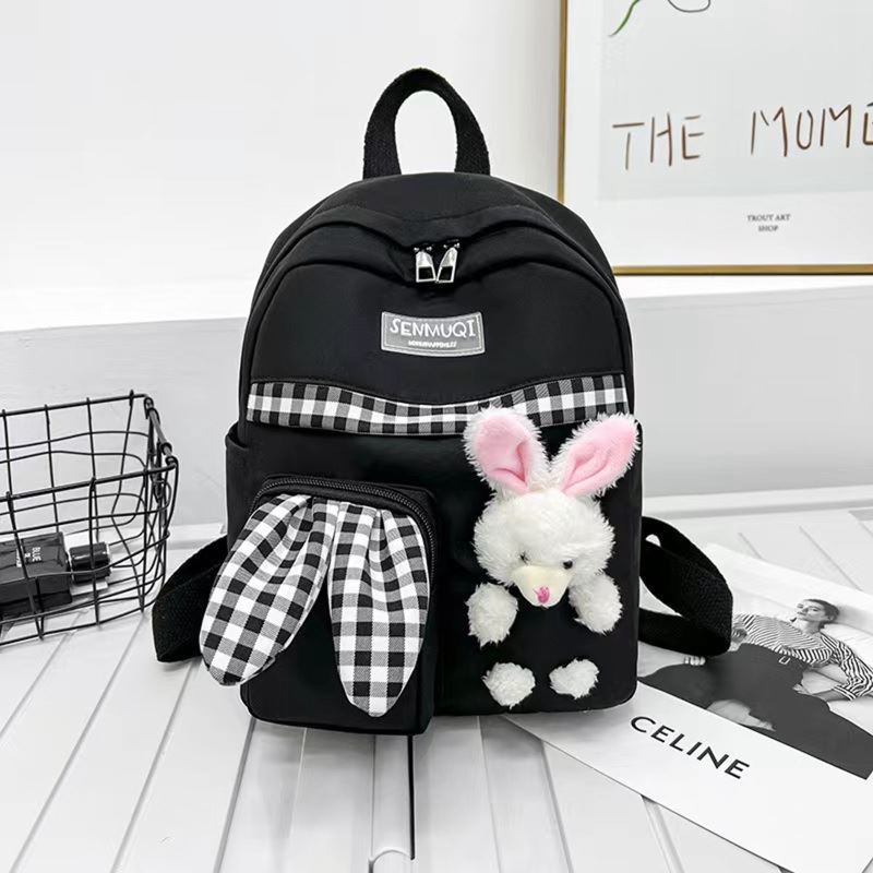 JTF0245 IDR.60.000 MATERIAL NYLON SIZE L20XH28X10CM WEIGHT 300GR COLOR BLACK