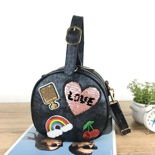 JTF0291 IDR.65.000 MATERIAL PU SIZE L19XH18XW10CM WEIGHT 500GR COLOR BLACK