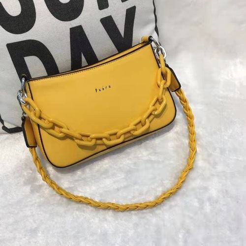 JTF12520A IDR.76.000 MATERIAL PU SIZE L24XH15XW6CM WEIGHT 500GR COLOR YELLOW