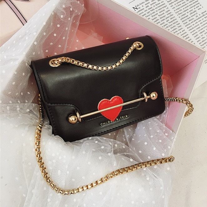 JTF1903 IDR.59.000 MATERIAL PU SIZE L18XH11XW7CM WEIGHT 550GR COLOR BLACK