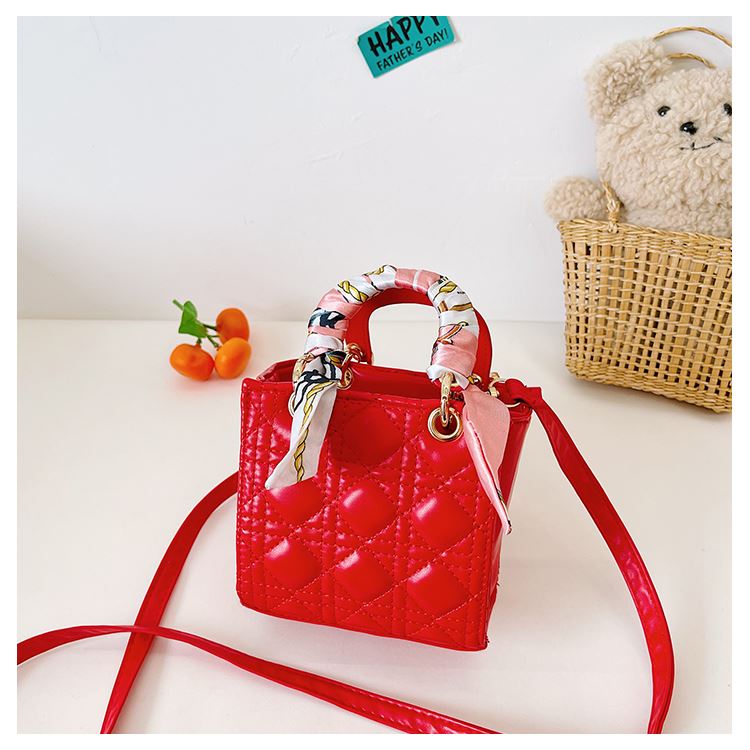 JTF2011 IDR.66.000 MATERIAL PU SIZE L13XH13XW8CM WEIGHT 230GR COLOR RED