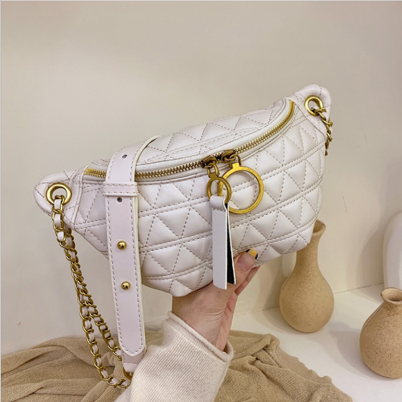 JTF2058 IDR.70.000 MATERIAL PU SIZE L28XH14XW6CM WEIGHT 300GR COLOR WHITE