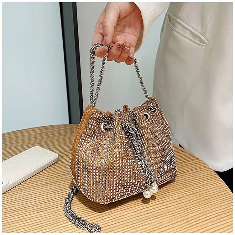 JTF20885 IDR.47.000 MATERIAL OTHERS SIZE L17XH16XW10CM WEIGHT 400GR COLOR BROWN