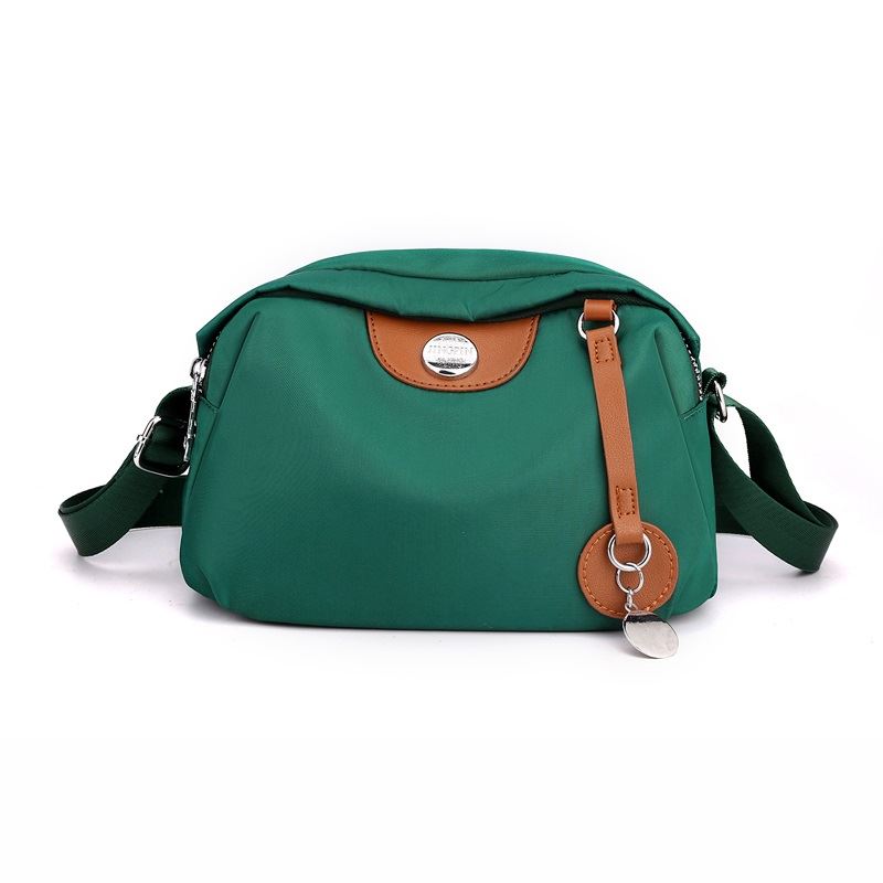 JTF2247 IDR.49.000 MATERIAL NYLON SIZE L22XH14XW11CM WEIGHT 250GR COLOR GREEN