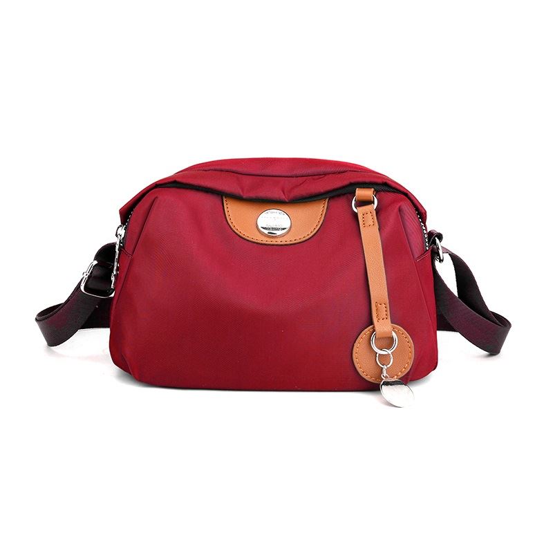 JTF2247 IDR.49.000 MATERIAL NYLON SIZE L22XH14XW11CM WEIGHT 250GR COLOR RED