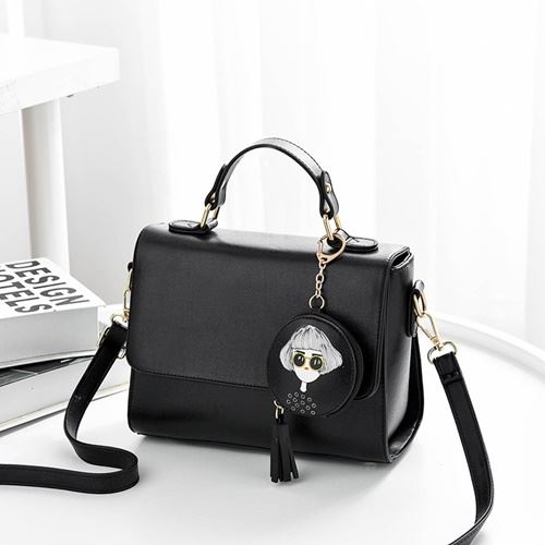 JTF337 IDR.70.000 MATERIAL PU SIZE L24XH18XW11CM WEIGHT 600GR COLOR BLACK
