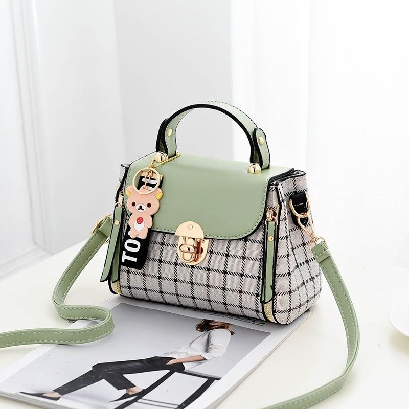JTF387 IDR.68.000 MATERIAL CANVAS SIZE L20XH15XW11CM WEIGHT 600GR COLOR GREEN