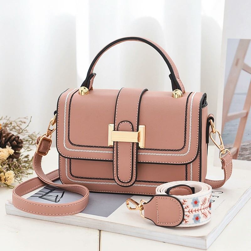 JTF5955 IDR.85.000 MATERIAL PU SIZE L19XH13XW6CM WEIGHT 550GR COLOR PINK