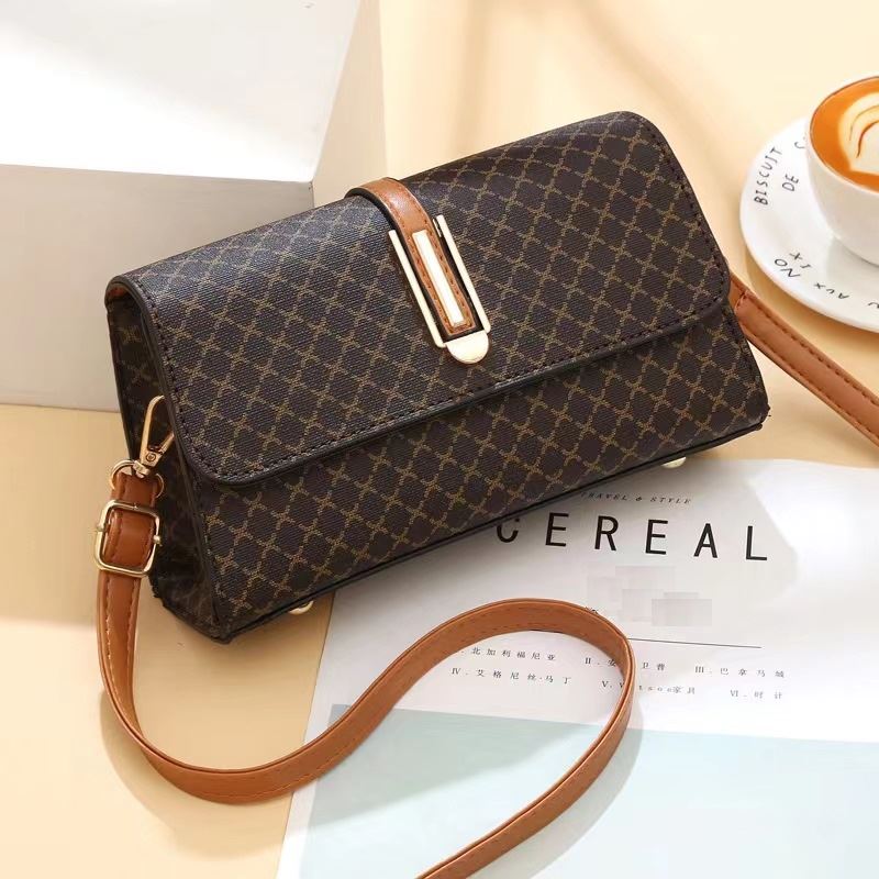 JTF6018 IDR.80.000 MATERIAL PU SIZE L22XH13XW8CM WEIGHT 450GR COLOR BROWN