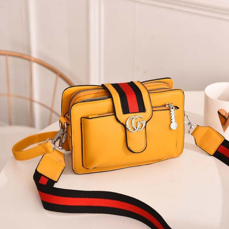 JTF6868 IDR.101.000 MATERIAL PU SIZE L21XH14XW7CM WEIGHT 650GR COLOR YELLOW