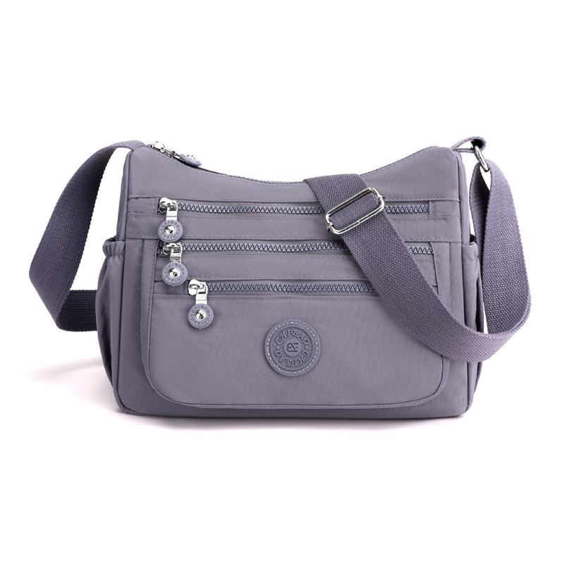 JTF7173 IDR.82.000 MATERIAL OXFORD SIZE L28XH20XW10CM WEIGHT 350GR COLOR GRAY