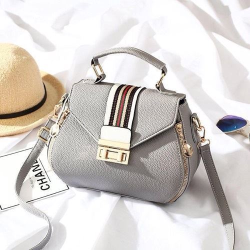 JTF81345 IDR.67.000 MATERIAL PU SIZE L22XH16XW12CM WEIGHT 650GR COLOR GRAY