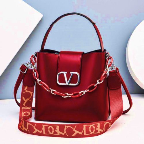 JTF88101 MATERIAL PU SIZE L23XH21XW12CM WEIGHT 600GR COLOR WINE