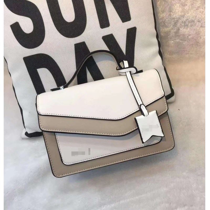 JTF9603 IDR.105.000 MATERIAL PU SIZE L22XH15XW10CM WEIGHT 600GR COLOR WHITE