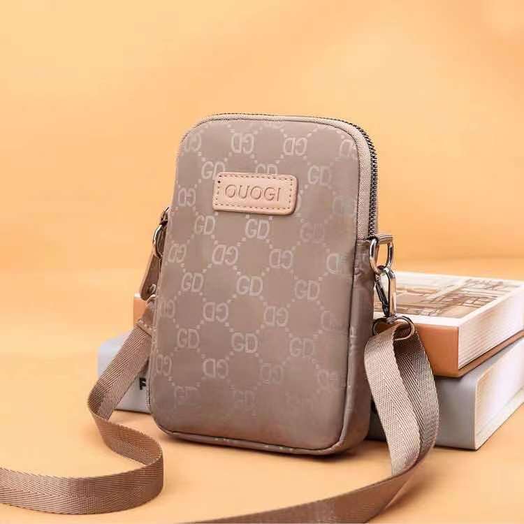 JTF9935 IDR.45.000 MATERIAL NYLON SIZE L13.5XH20XW3CM WEIGHT 170GR COLOR KHAKI