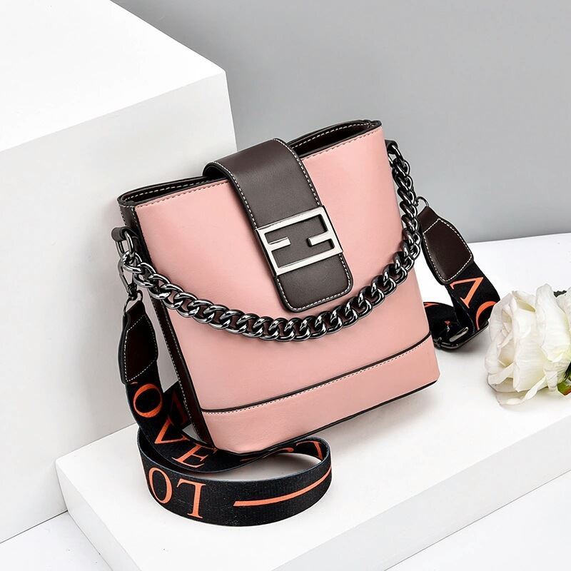 JTF9963 IDR.65.000  MATERIAL PU SIZE L20XH19XW11CM WEIGHT 500GR COLOR PINK